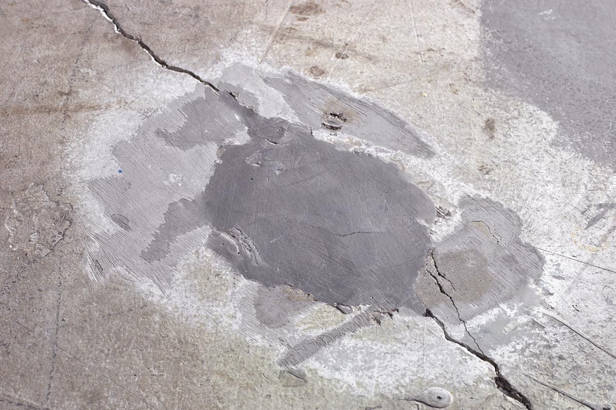 3M Scotch-Weld Concrete Repair DP600, Gray, Self-Leveling, contains 2 Mix Nozzles, 8.4 fl oz Cartridge