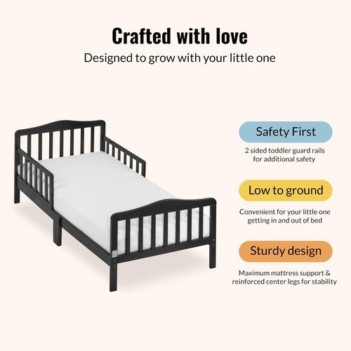 Dream On Me Classic Design Toddler Bed In Black, Greenguard Gold And JPMA Certified, Low To Floor Design, Two Side Safety rails, Non-Toxic Finishes, Wooden Nursery Furniture