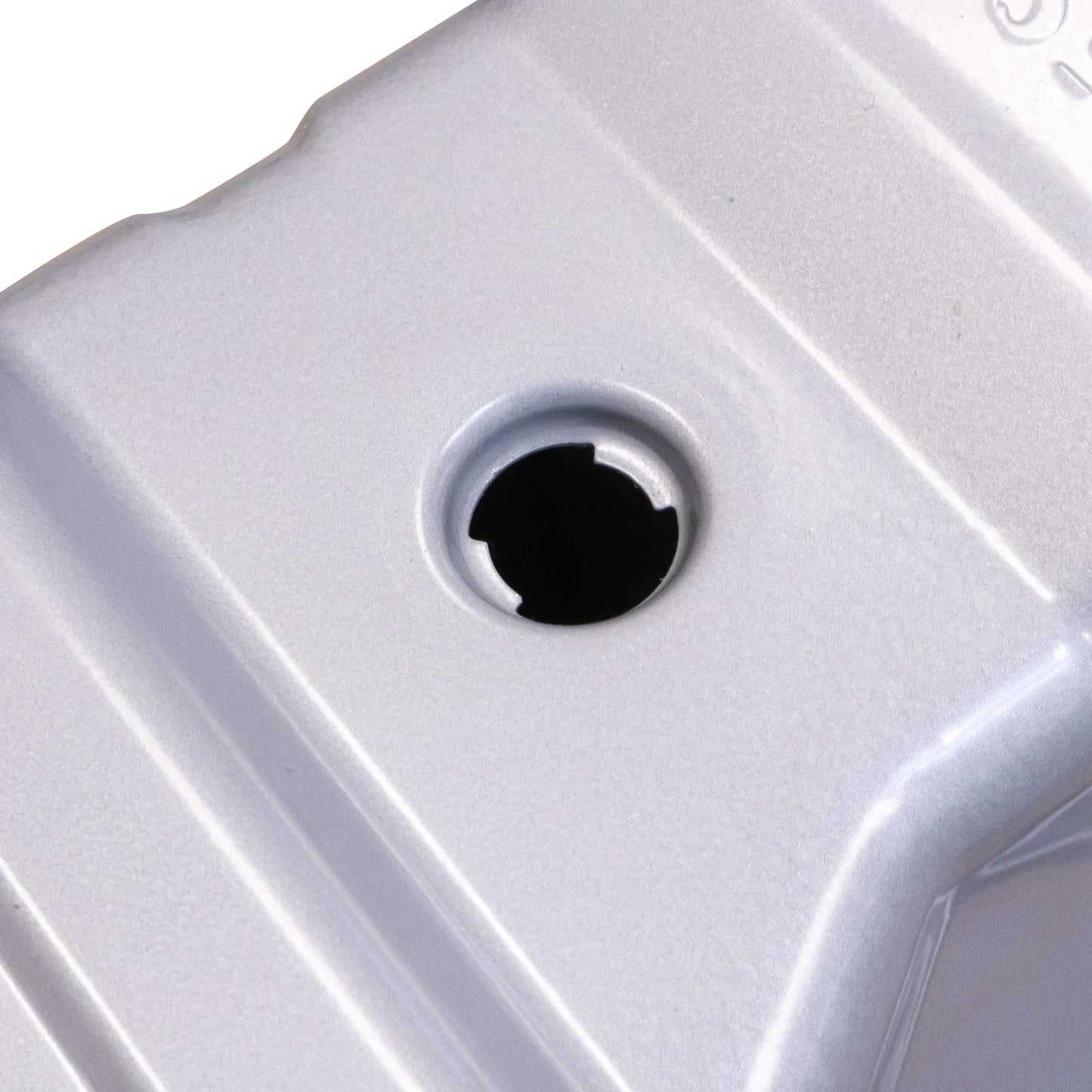 TRQ Center Fuel Tank 19 gal Diesel Compatible with 99-03 Ford F-450 F-550 7.3L 99-03 F-350 Cab Chassis 7.3L 03-04 F-450 F-550 6.0L 03-04 F-350 Cab Chassis 6.0L