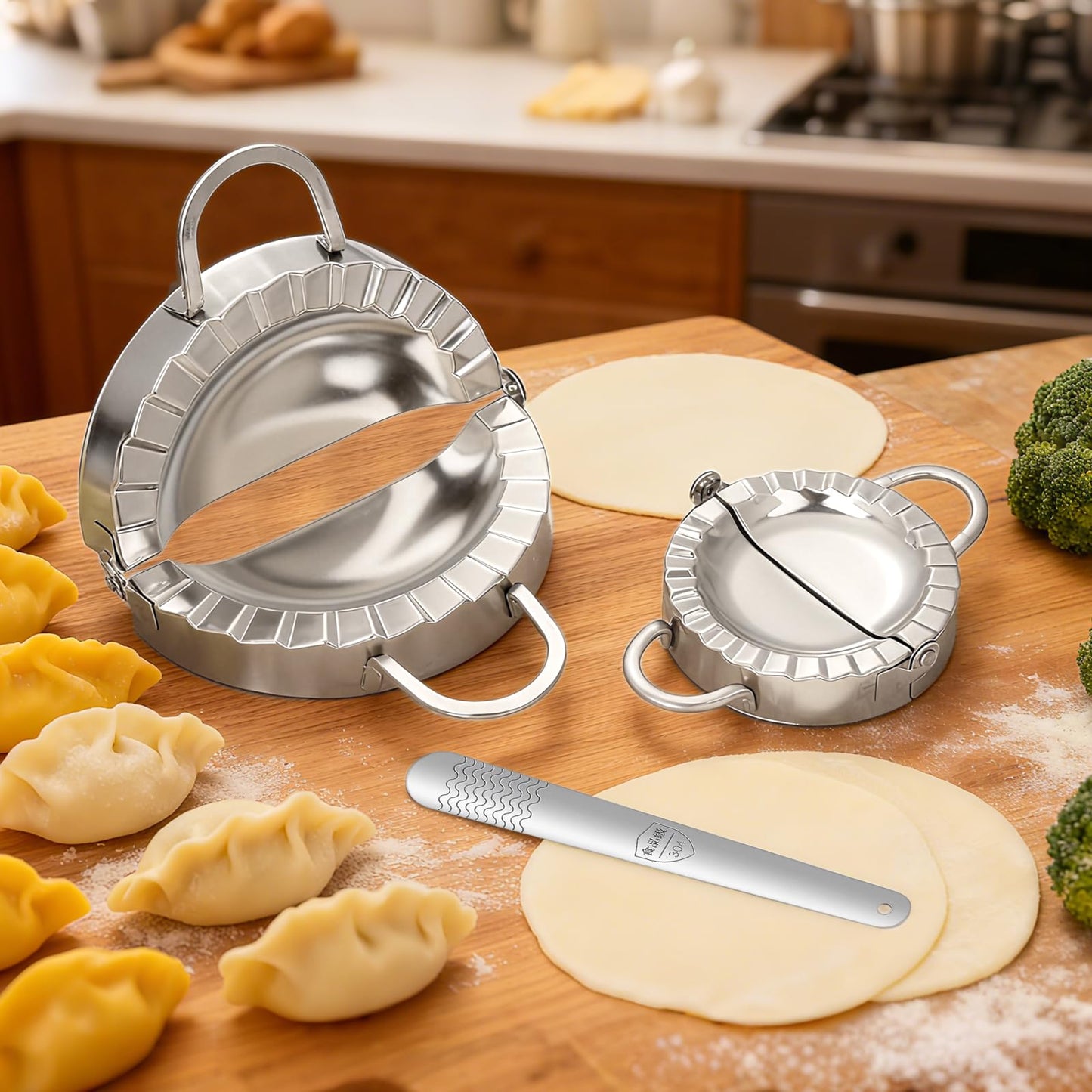 Empanada Maker Press, 6 Inch and 3.7 Inch Stainless Steel Tortilla Crimper Sealer with 1 Wonton Wrappers Tool, 2-in-1 Dough Cutter & Mold for Empanadas, Dumplings, Ravioli, Pierogi, Hand Pies