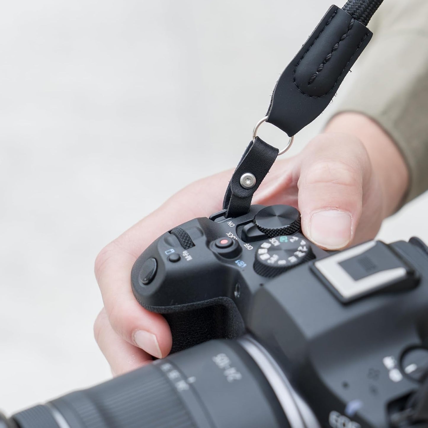 R6 R5 R50 R50V R100 R10 R8 R7 R6 R5 R1 R3 ZV-E10 ZVE10 ZVE10II Camera Hand Wrist Shoulder Neck Strap Adapter Loop