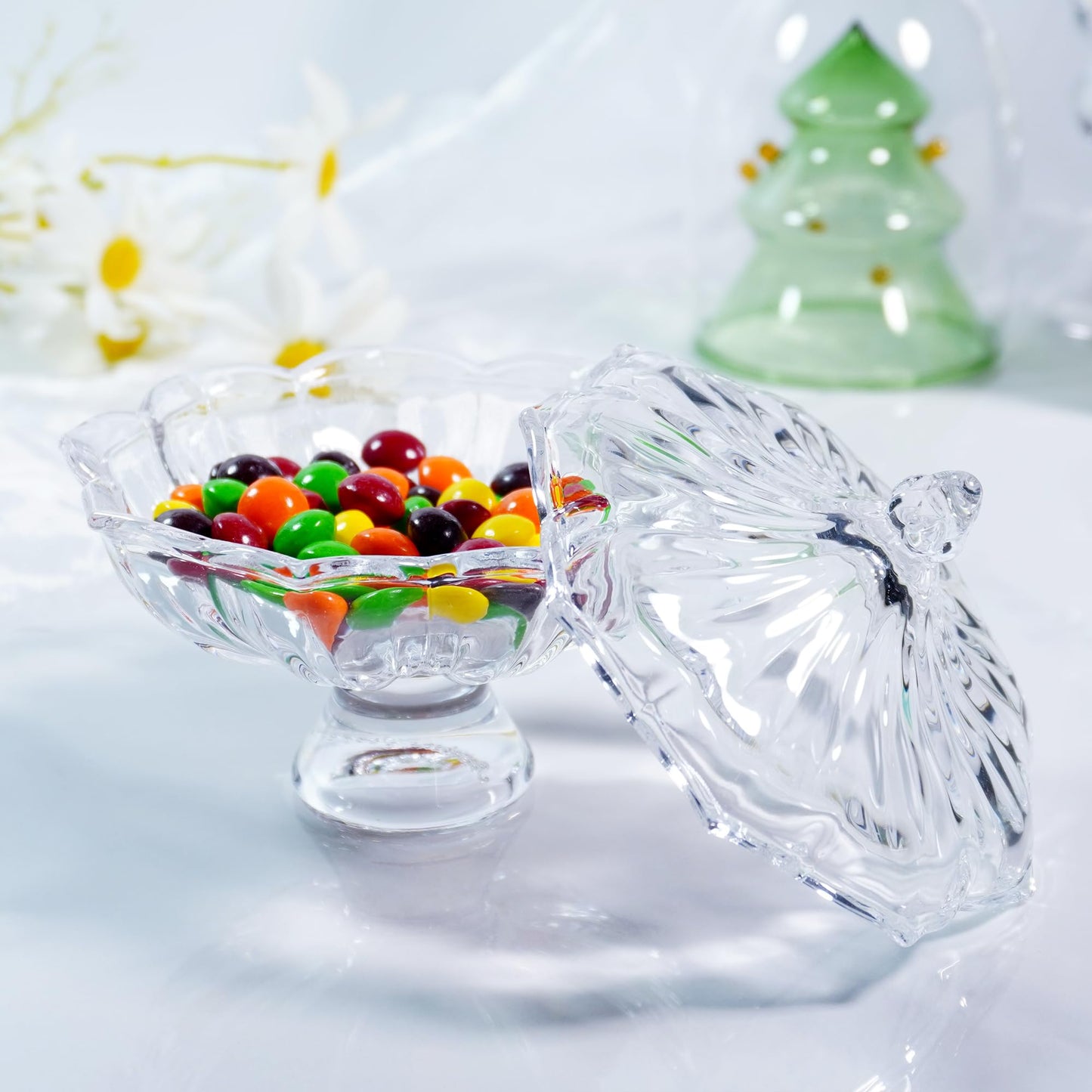 yutrenn Glass Candy Dish with Lid 4oz, Clear Decorative Crystal Bowl with Thick Base – Small Dessert Bowl for Ice Cream, Jewelry, Candies, Nuts, Candle Holder, Party and Table Decor