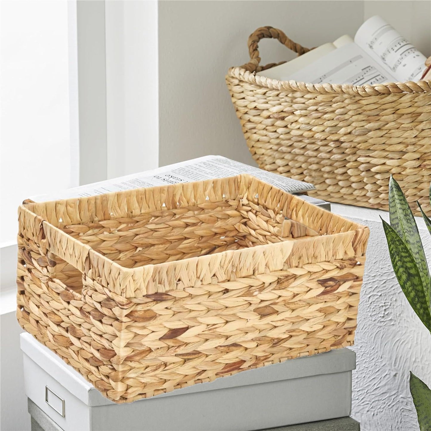 Xemussa Woven Storage Basket for Living Room, Woven Basket with Handles, Rectangle Basket for Bathroom, Laundry Basket, Hamper for Clothes, Storage Basket for Toys, 1 Pack L