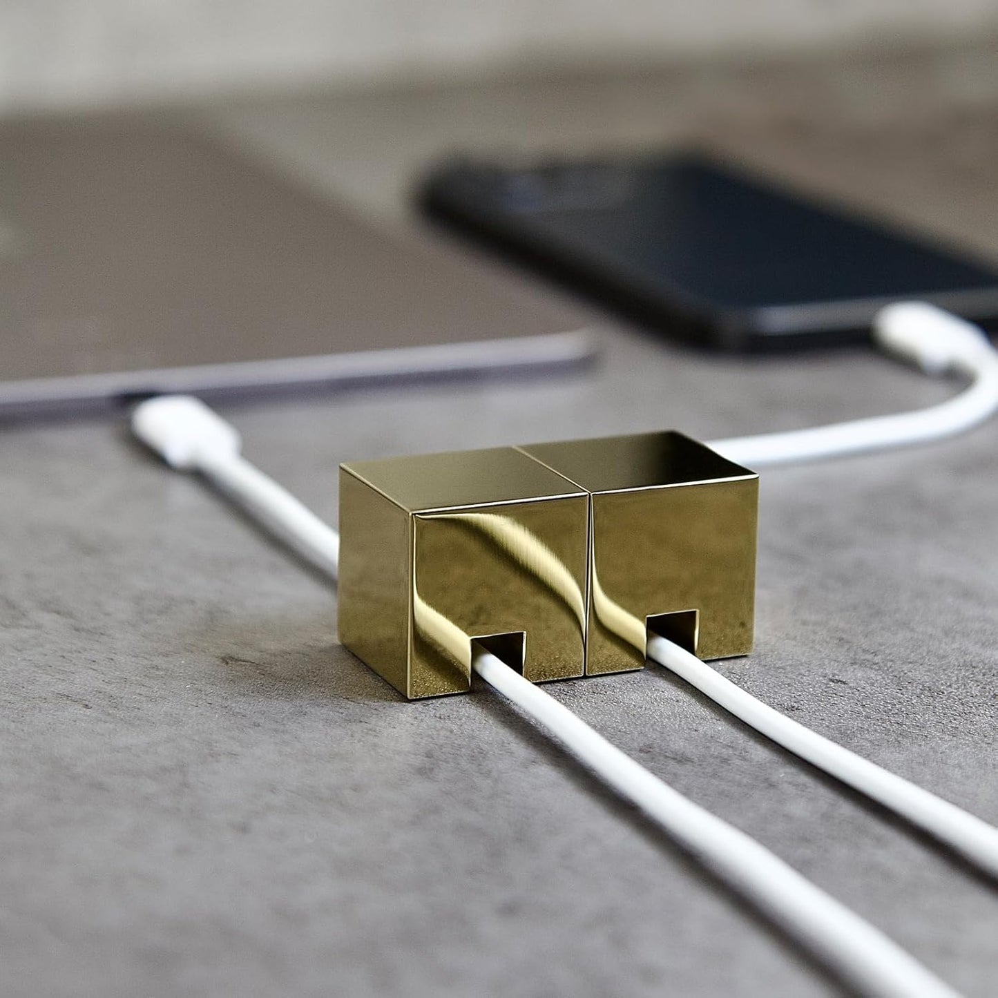 N2U 1 Metal Cord Holder, Weighted Cable Organizer or Management, Heavy Wire Keeper for Nightstand, Desk, Bedside Table