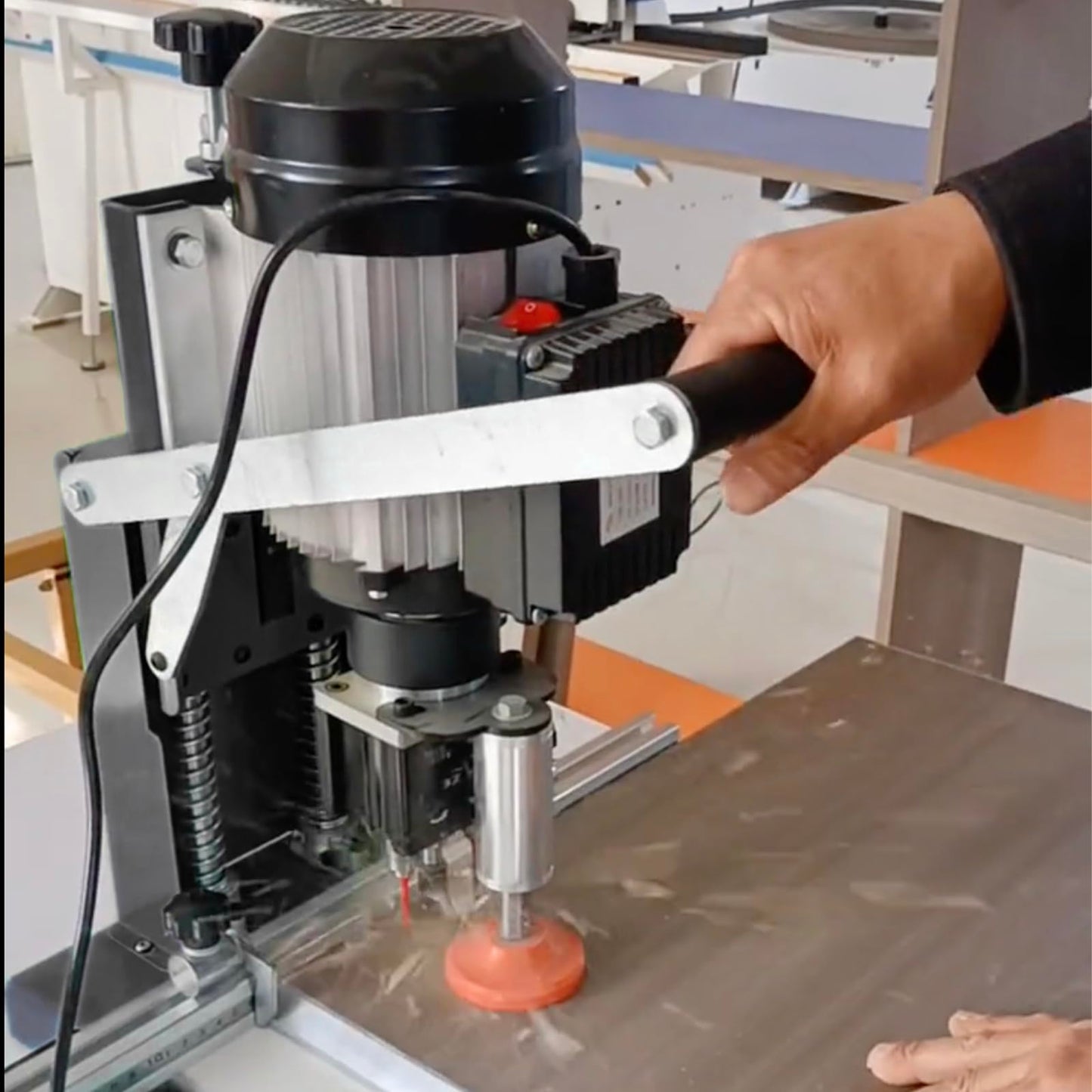 Hinge Boring Machine, Portable Hinge Drilling Machine for Woodworking, 1100W 2880RPM Hand-Held Hinge Drilling Machine 0-40mm Depth Adjustable with Scale 110V