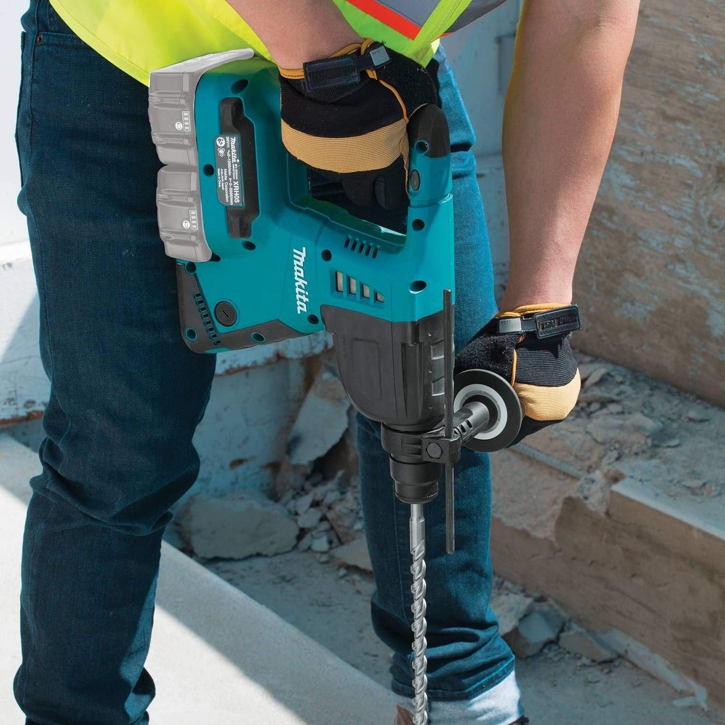 Makita XRH05Z 18V X2 LXT Lithium-Ion (36V) Cordless 1-in Rotary Hammer TOOL ONLY (Renewed)