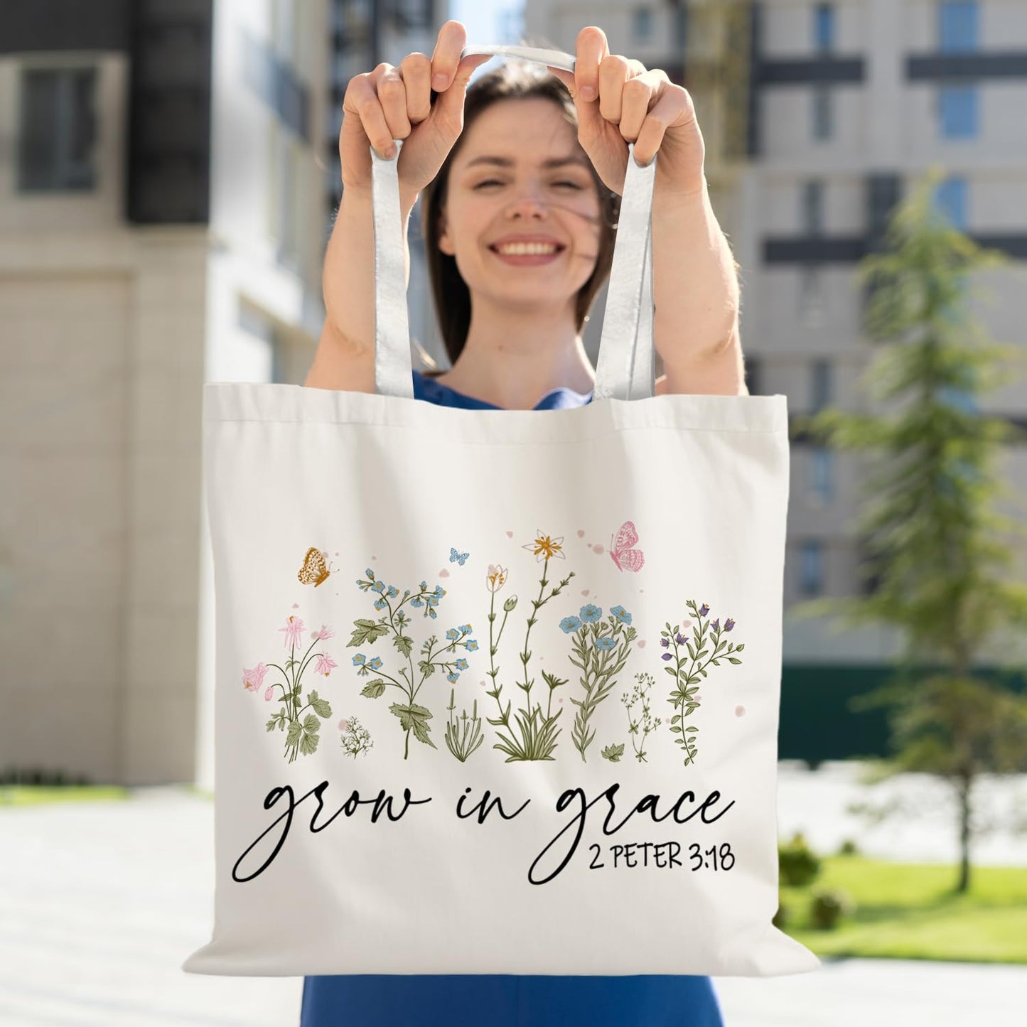 URLLUAE Boho Floral Christian Tote Bags for Women, Grow in Grace Bible Verses Canvas Tote Bag, Christian Gifts for Women, Faith Based Gifts, Reusable Shopping Grocery Bags