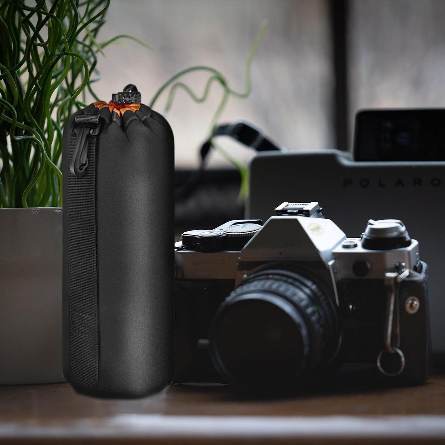 BESPORTBLE Neoprene Camera Lens Pouch with Buckle Shockproof Protective Case for DSLR and Mirrorless Lenses Lightweight