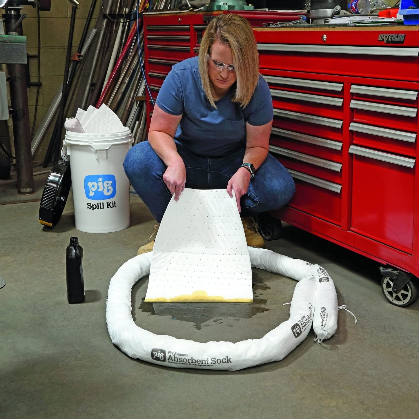 PIG Oil-Only Spill Kit | in Bucket | 6.5 Gallon Pail | PMB30599