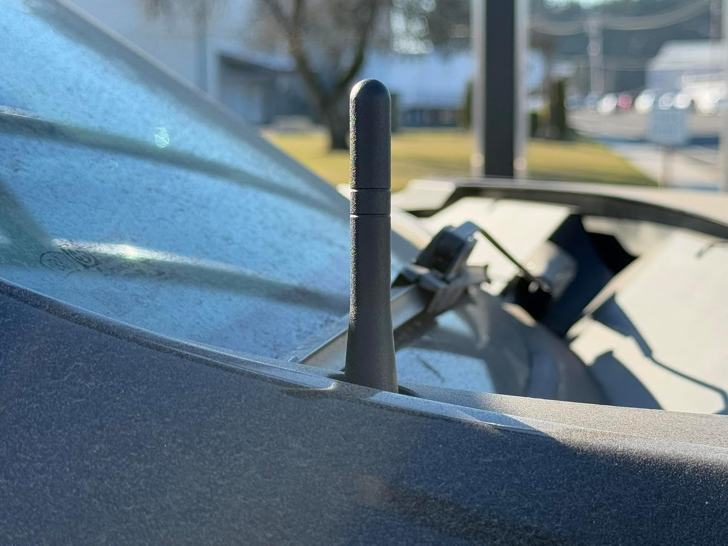 CravenSpeed 2500HD 3500HD (2020-2025) 4 Inches Stubby Antenna Compatible with Chevy Silverado and GMC Sierra and | |