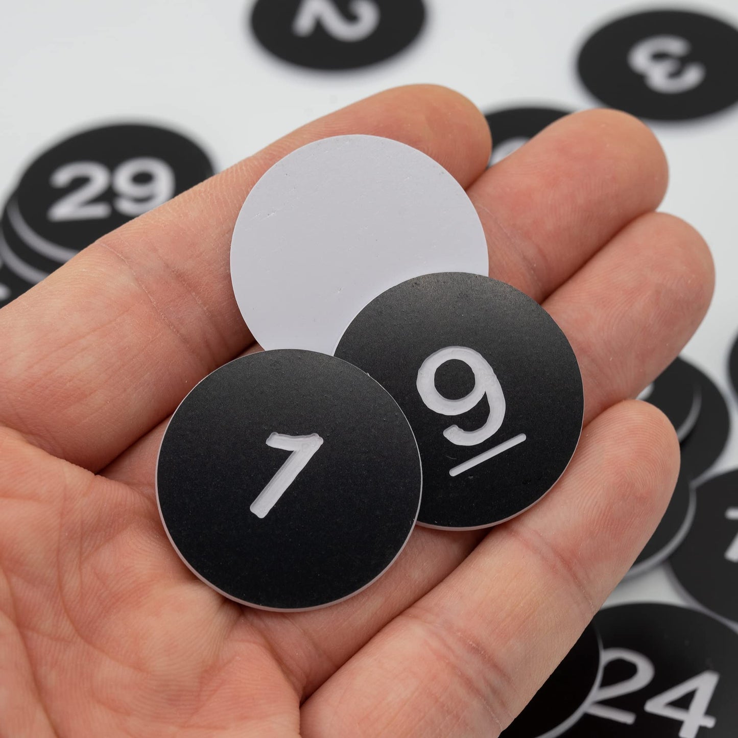StayMax Round Plastic Numbered Discs Number Tags Engraved Numbered Tags Without Hole (0-50, Black)