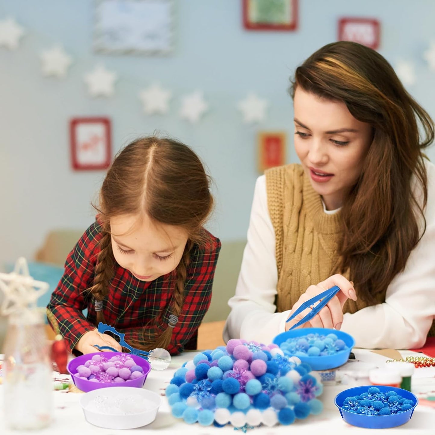 Skiennix Winter Sensory Bin - 208 Pcs Frozen Snowflake Counting & Sorting Filler for Kids