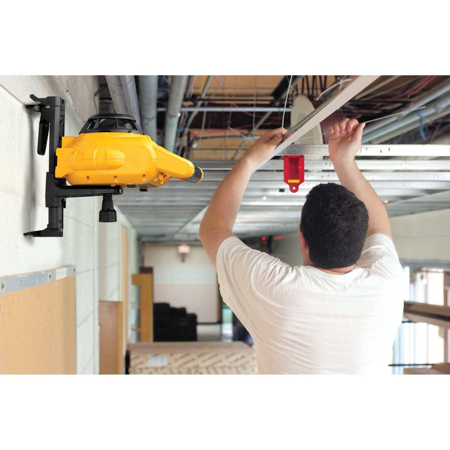 DEWALT Rotary Laser Level Kit, Indoor/Outdoor Survey Laser Transit (DW074KD)