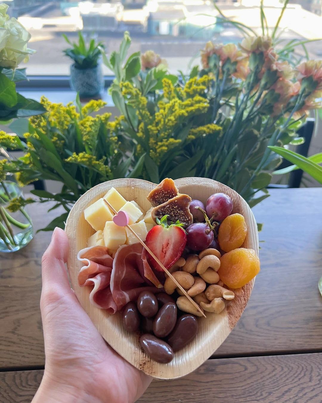 Charity Leaf Disposable Palm Leaf 6" Heart Plates (25 pieces) Bamboo Like Serving Platters, Disposable Boards, Eco-Friendly Dinnerware For Weddings, Catering, Events