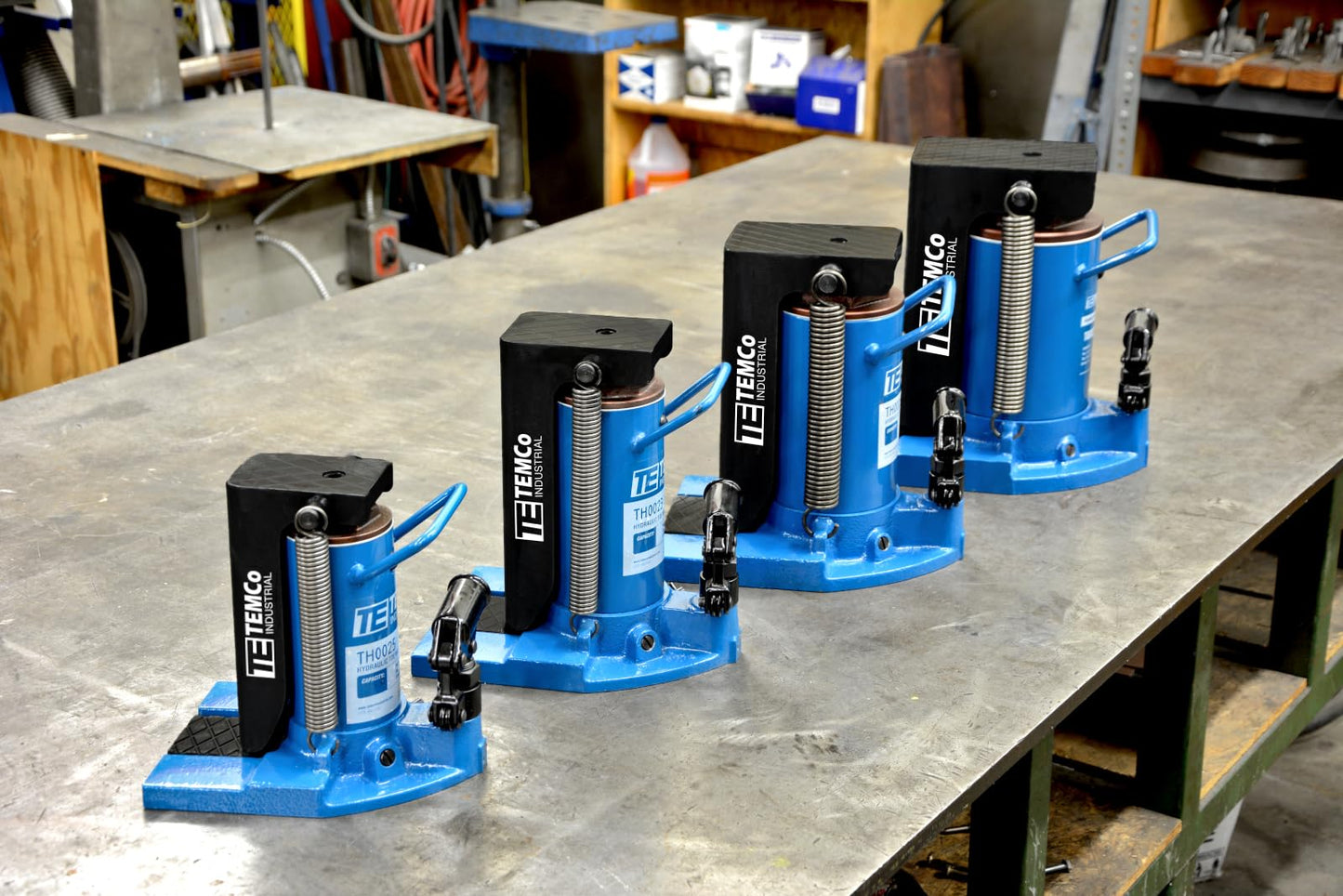TEMCo Hydraulic Container/Machine Toe Jack (5-10 Ton) Lift Capacity TH0023