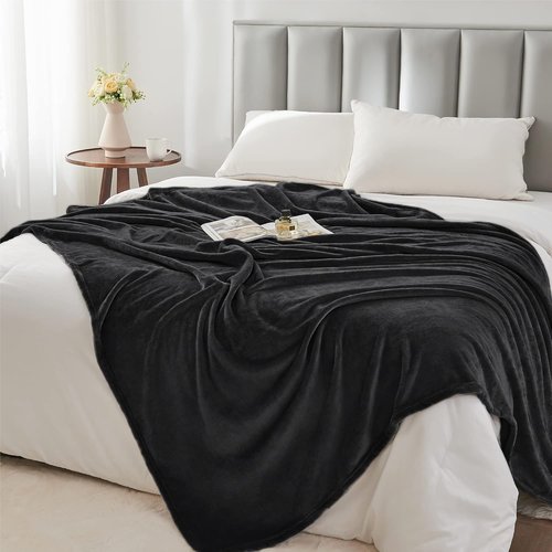 BEDELITE Fleece Blanket - Luxury Plush Cozy Throw for Couch & Bed | Super Soft 50x60 Inches Black
