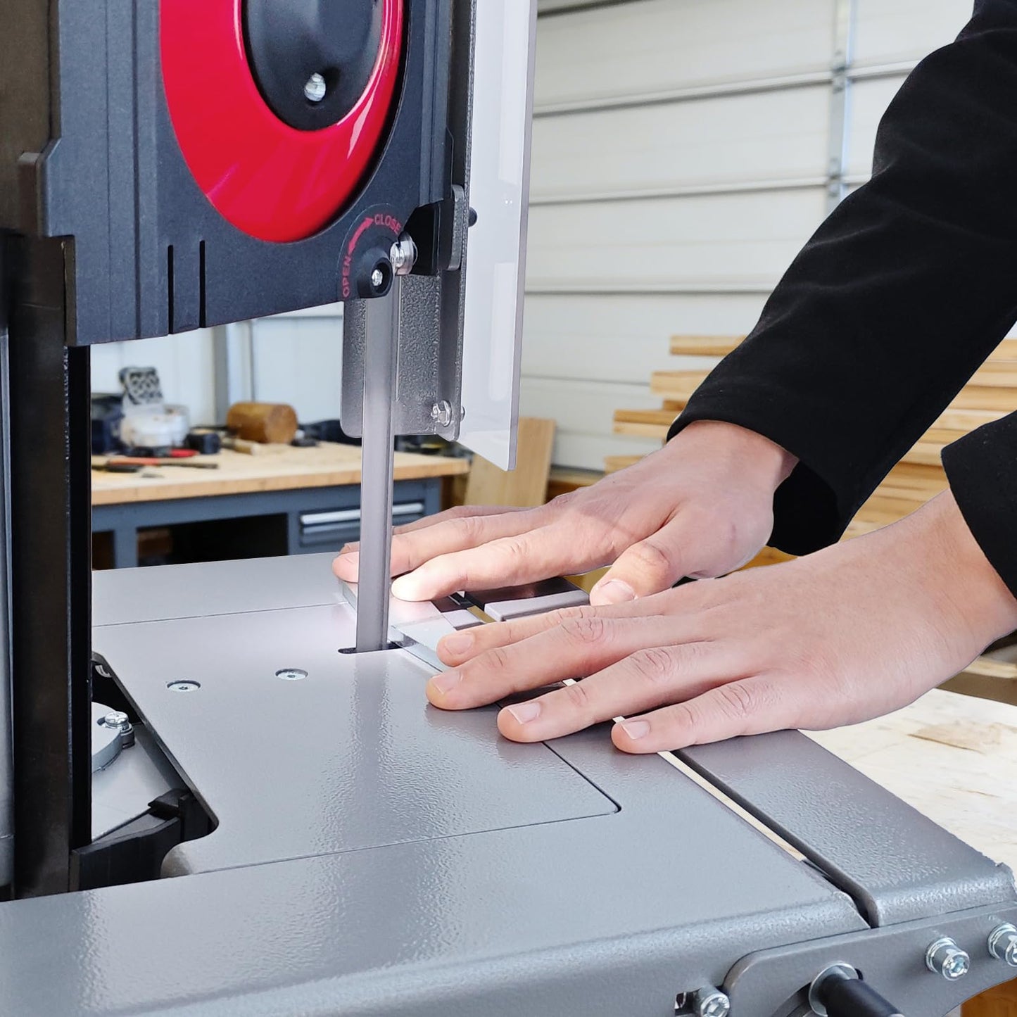 Bucktool 5" Variable Speed Metal Band Saw, 1.5HP 10A Benchtop Bandsaw with 137–472 FPM Speed Control, 5" Cutting Capacity, Adjustable Work Table & Extension Table for Metal Cutting