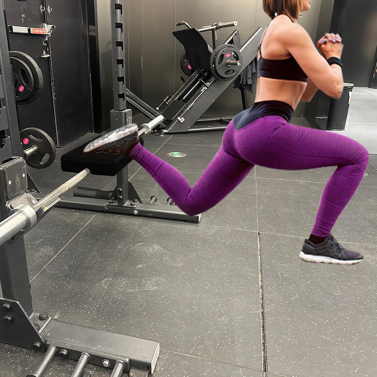 Turns Any Squat Rack into Hip Thrust Machine by SEWD – Hip Thrust Bench Back Pad Fits Olympic Barbell Bar – Multifunctional Workout Pad for Hip Thrust, Bench Press, Plank, Glute Bridge and Push Ups.