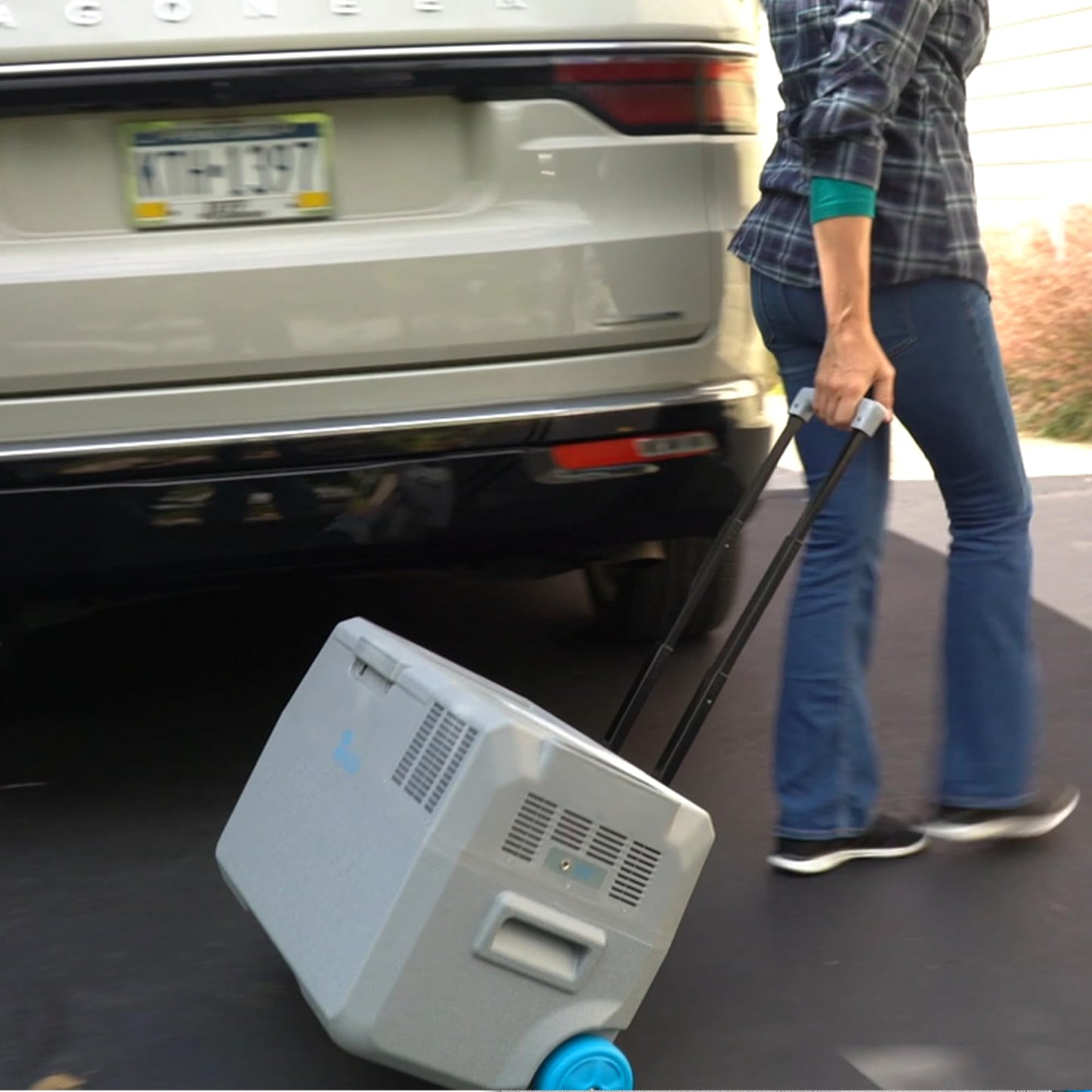 Halo Power Electric Cooler, Portable Fridge & Freezer with Iceless Design, 12/24V DC and 100-240V AC for Camping & Vehicles, 23 QT Storage Capacity