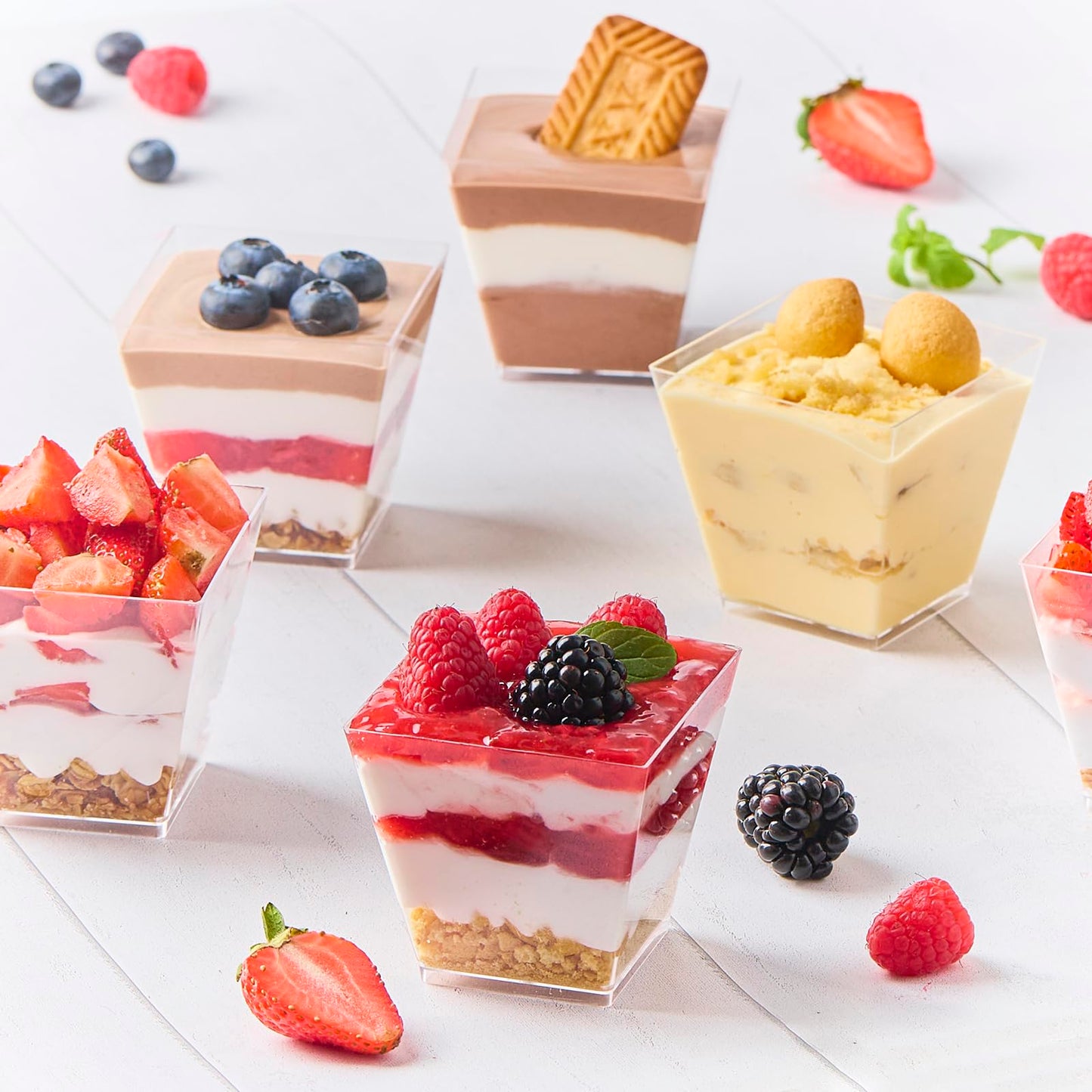 Zezzxu 50 Pack 7 oz Square Dessert Cups with Dome Lids and Spoons, Plastic Pudding Cups with Lids Mini Parfait Shooter Cups for Party Individual Banana Pudding Jello Yogurt Fruit Trifle