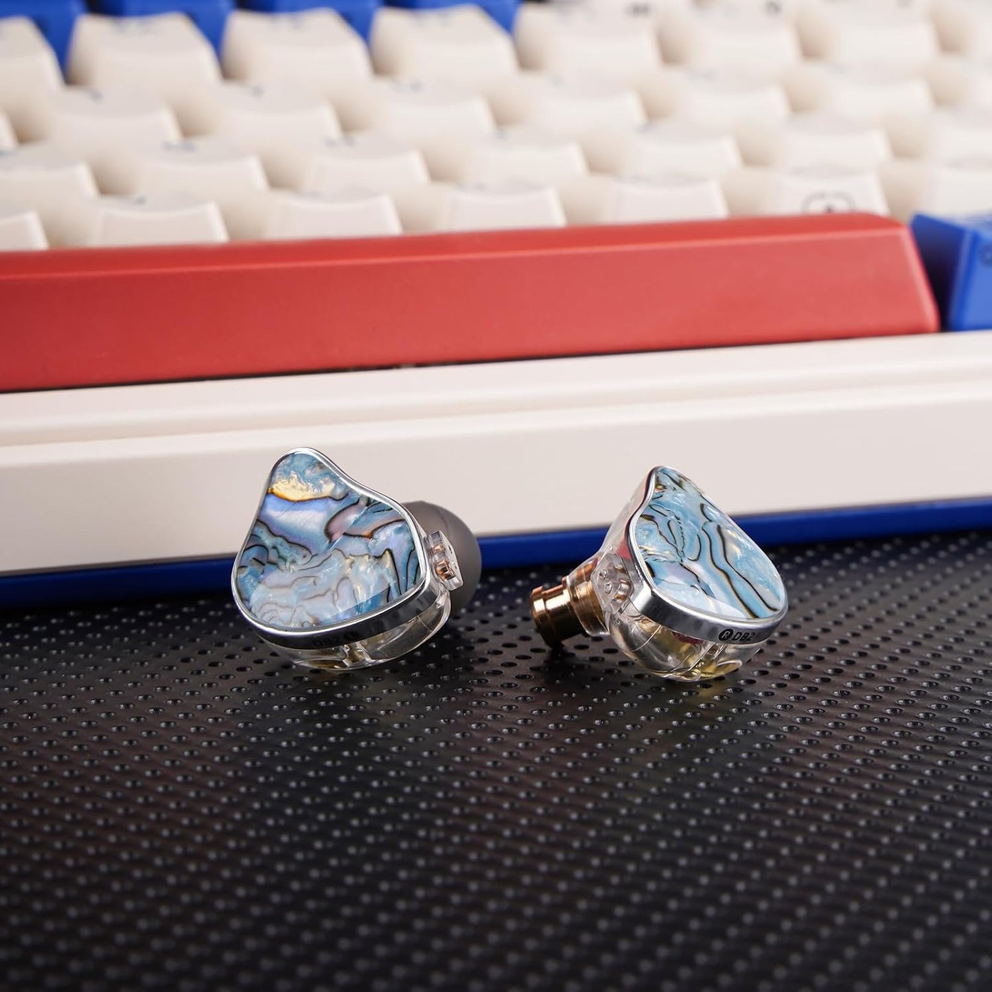 DB2 1BA 1DD 2Pin 3.5mm NICEHCK IEM Earphones Without Microphone: Resin Hybrid in Ear Monitor Headphones with Detachable