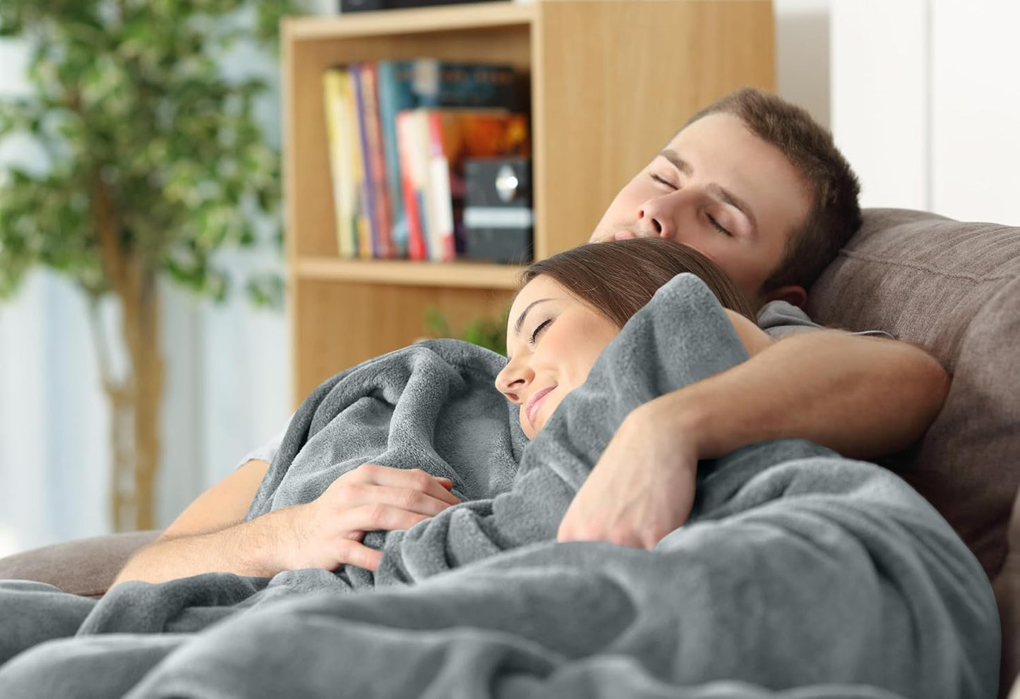 Utopia Bedding Fleece Blanket - Luxury Anti-Static Soft Microfiber Throw | Ash Grey, 50x60 Inch