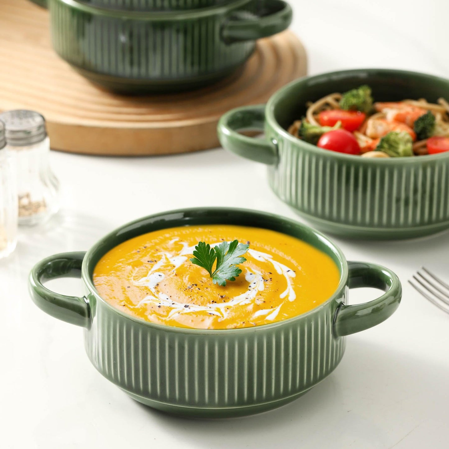 Howise Soup Bowls with Handles, 23 oz French Onion Soup Crocks, Stackable Soup Bowl Oven Safe for Chili, Beef Stew, Embossment Ceramic Bowl Set - 5.4 Inch, Set of 4 (Green)