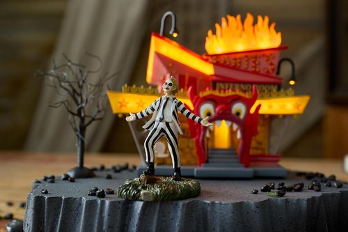 Department 56 Beetlejuice Village - Dante's Inferno Lounge Lit Building, 6.69 Inch, Multicolor Decor