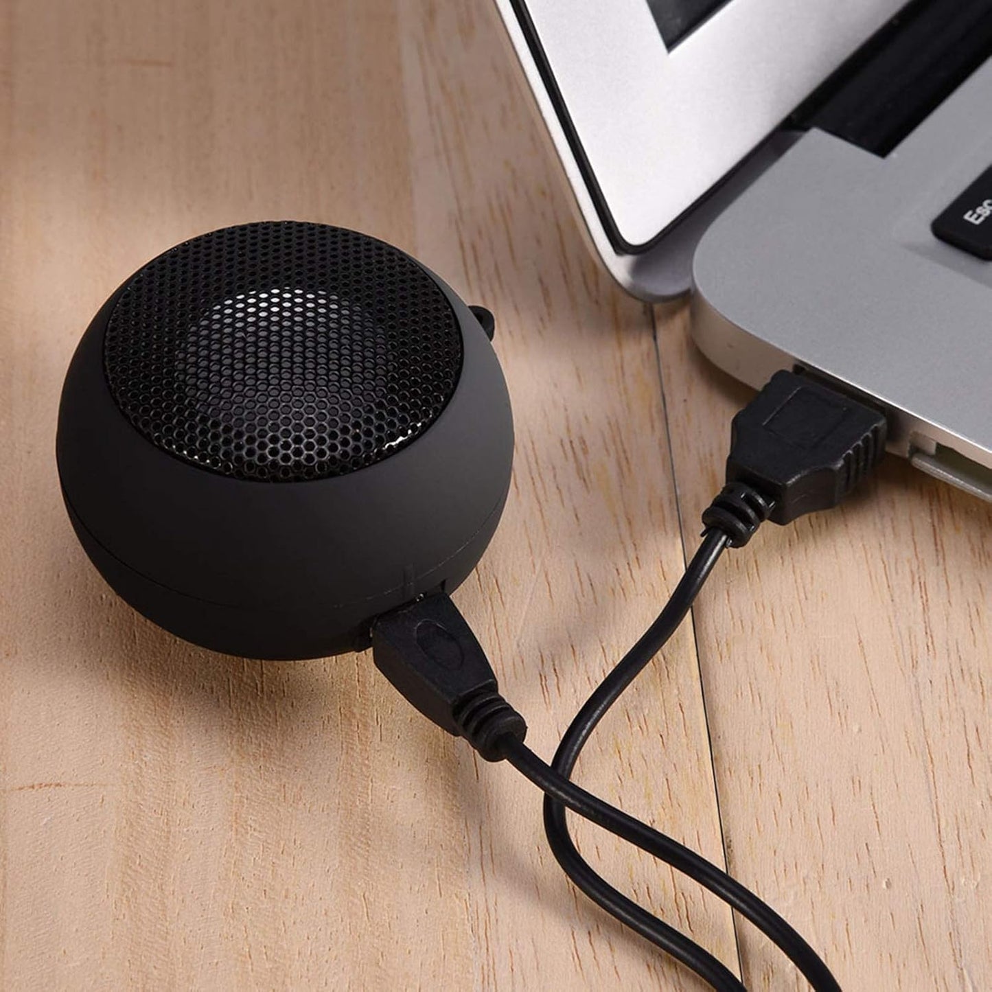 ciciglow 3.5mm MP3, MP4, MP5, 2.0 2.0 1.5in Travel Speaker, Mini Portable Audio Jack Speaker with USB Charging Cable