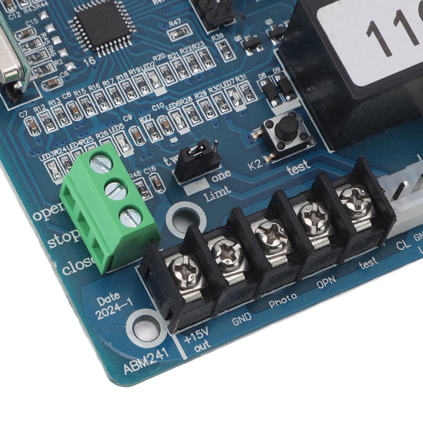 Universal Sliding Gate Opener Circuit Board, Remote Control Capability, 30m Remote Control Distance, Advanced Microcomputer Control (110V)