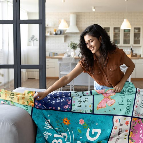 Butonus Get Well Gifts for Women After Surgery, Thinking of You Inspirational Encouragement Feel Better Gifts for Women, Knee Post Surgery Recovery Blanket for Woman, Hug Healing Blanket 60x50in