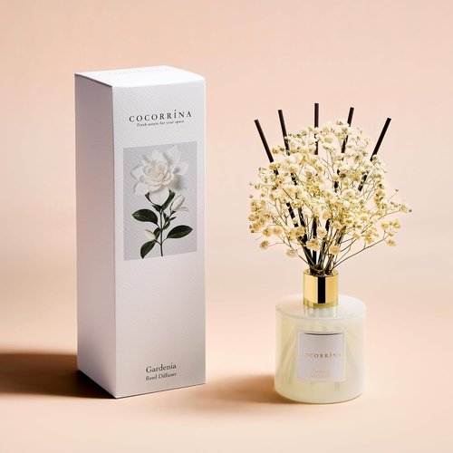 Cocorrína Reed Diffuser - Gardenia Scented 6.7 Fl. Oz Set with Sticks & Baby's Breath Decor