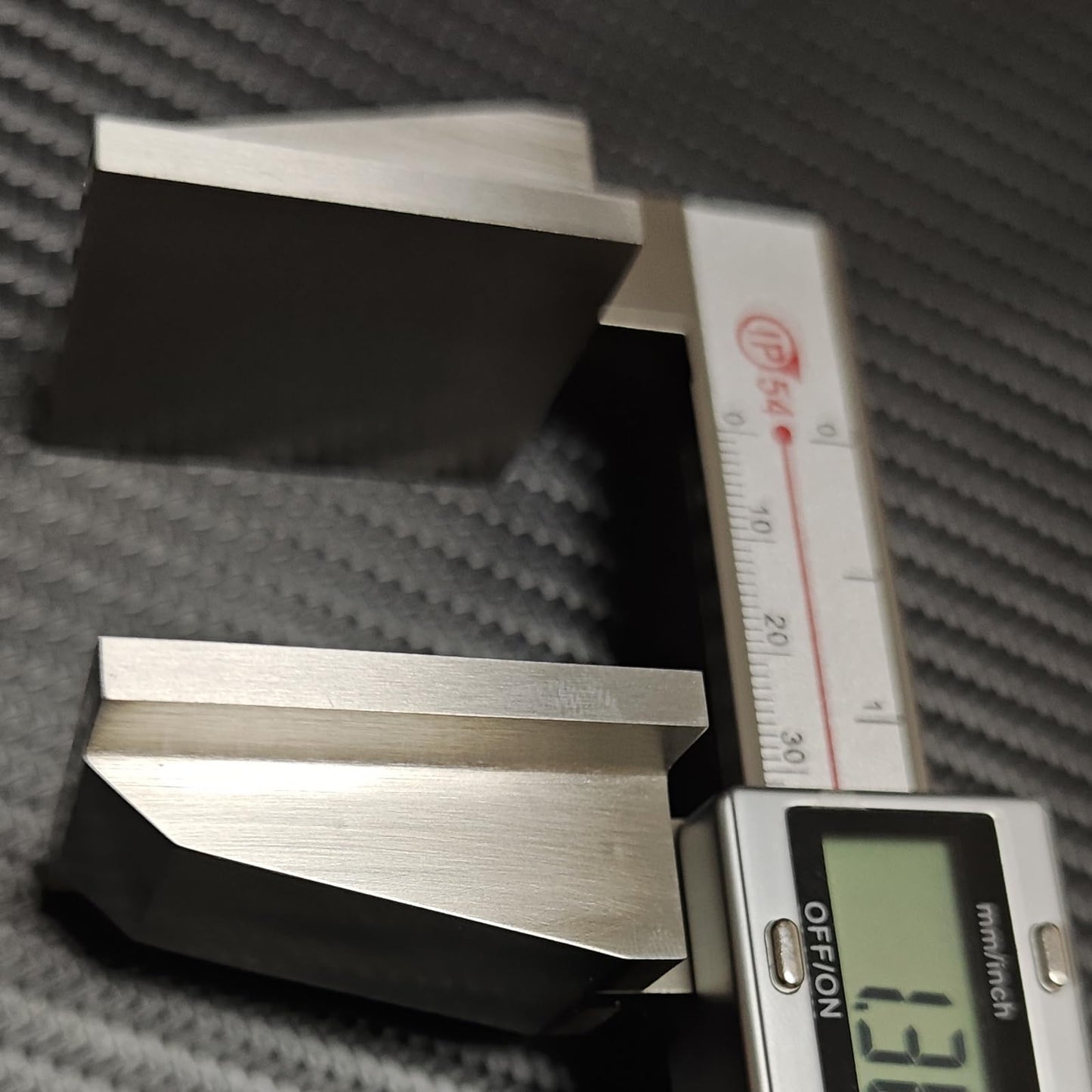 Digital Calipers with Large Measuring Faces for Wire Rope, Electronic Caliper Measuring Tool, Stainless Steel, Measuring Range 0-150mm/6 Inch, Resolution: 0.01mm (6 Inch)