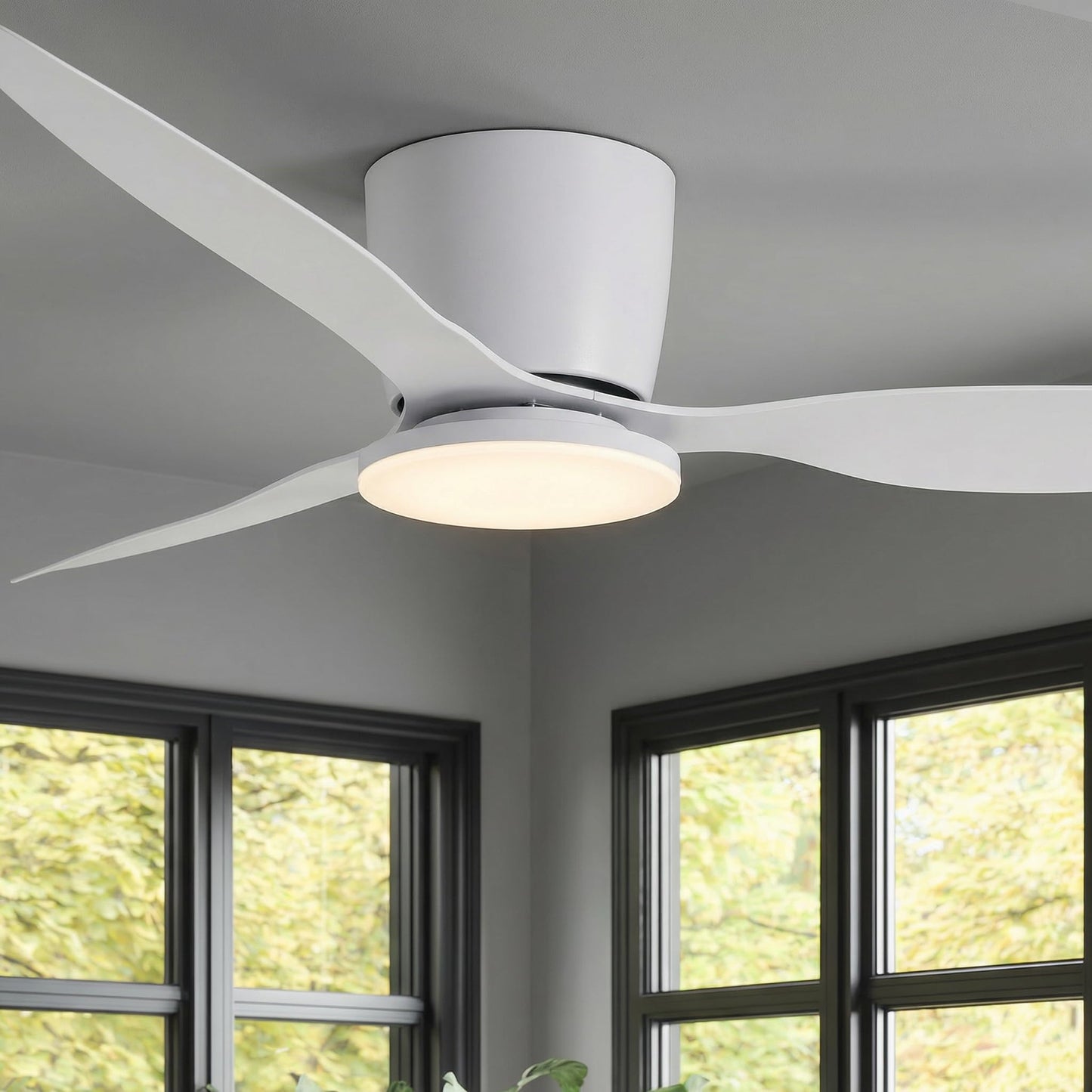 Nuoqiso 42 Inch Flush Mount Ceiling Fans with Lights and Remote Control, White Low Profile Ceiling Fan for Bedroom, Living Room,Office,Kitchen,Patios Indoor and Outdoor Use