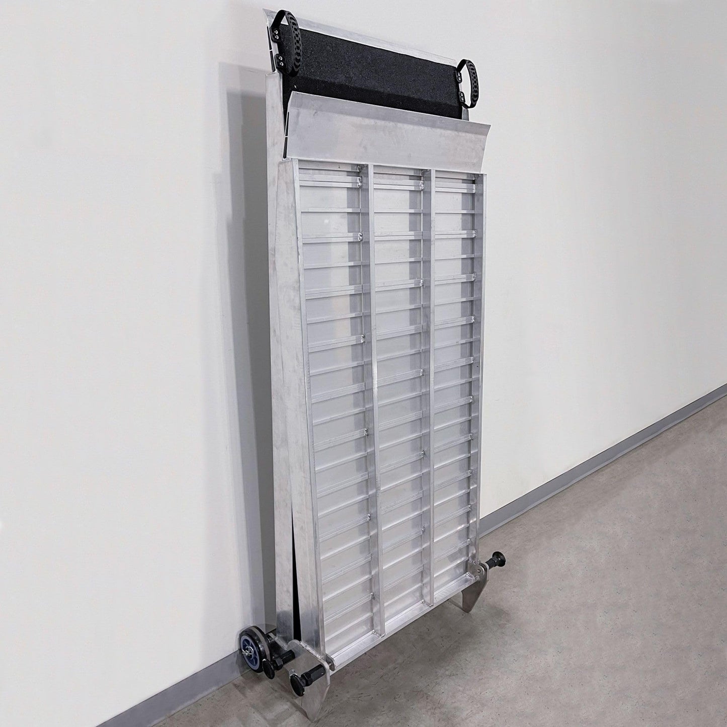 12' Portable Wheelchair Ramp, 800 lb Cap, for Home Straps, Silver Spring