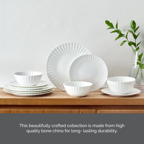 Mikasa Isadora Scalloped Bone China Lightweight Chip Resistant 12 Piece Dinnerware Set, Service for 4
