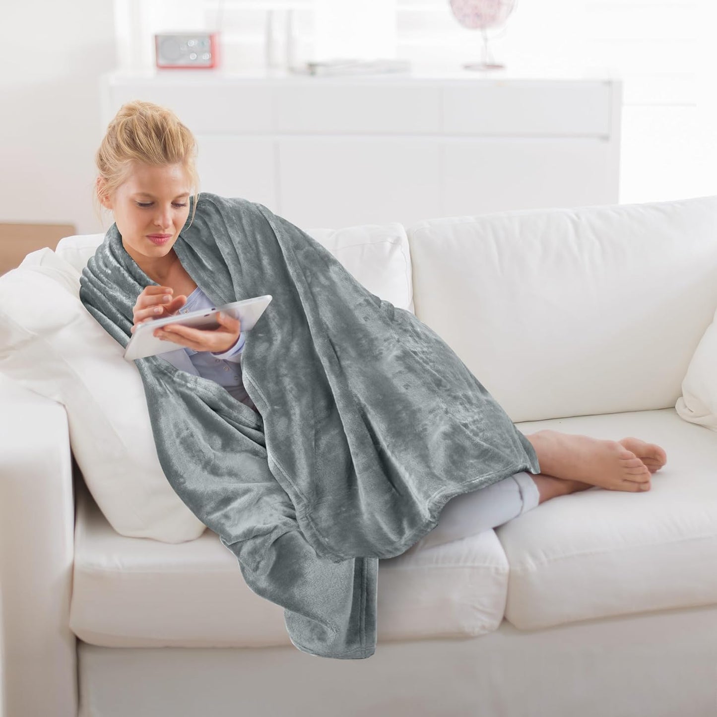 Utopia Bedding Fleece Blanket - Luxury Anti-Static Soft Microfiber Throw | Ash Grey, 50x60 Inch