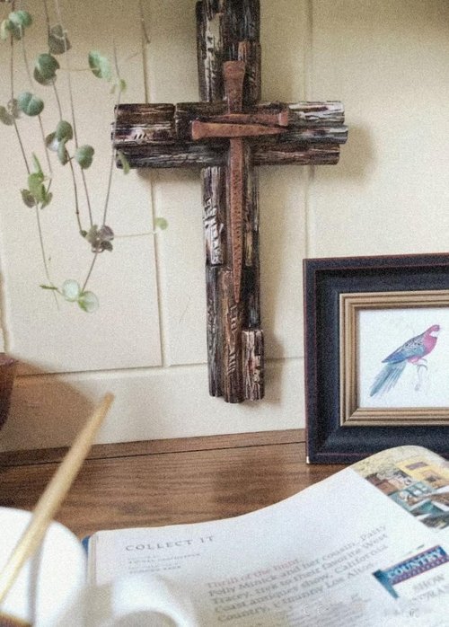 Eagrafts Rustic Wood-Like Resin Wall Cross - Decorative Home Wall Art with Faux Iron Nails