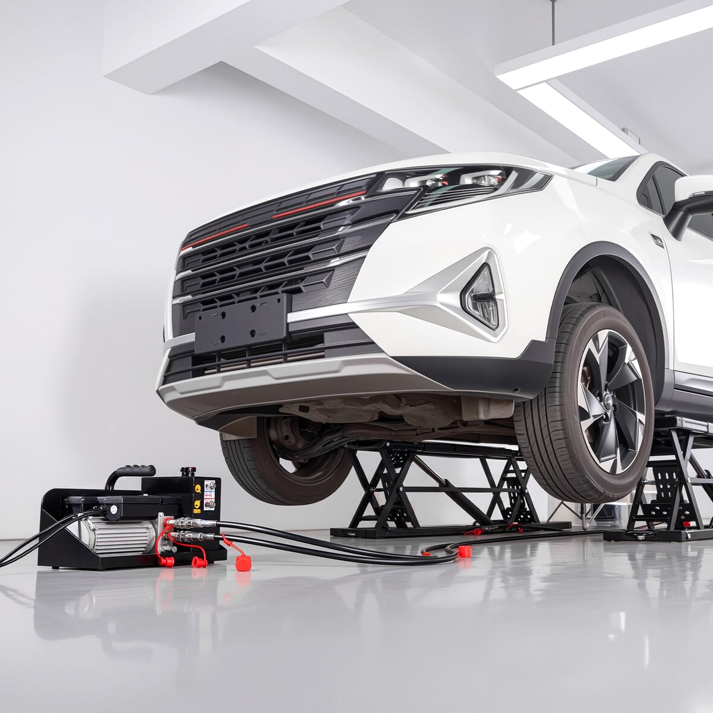 VEVOR Portable Car Lift, 9000 lbs Capacity, Heavy Duty Steel Truck Lift with 28" Max Height, 120V Power Unit, Wheels, 4 Rubber Pads & 4 Lifting Columns for Cars, SUVs, Trucks, Home Garage or Shop Use