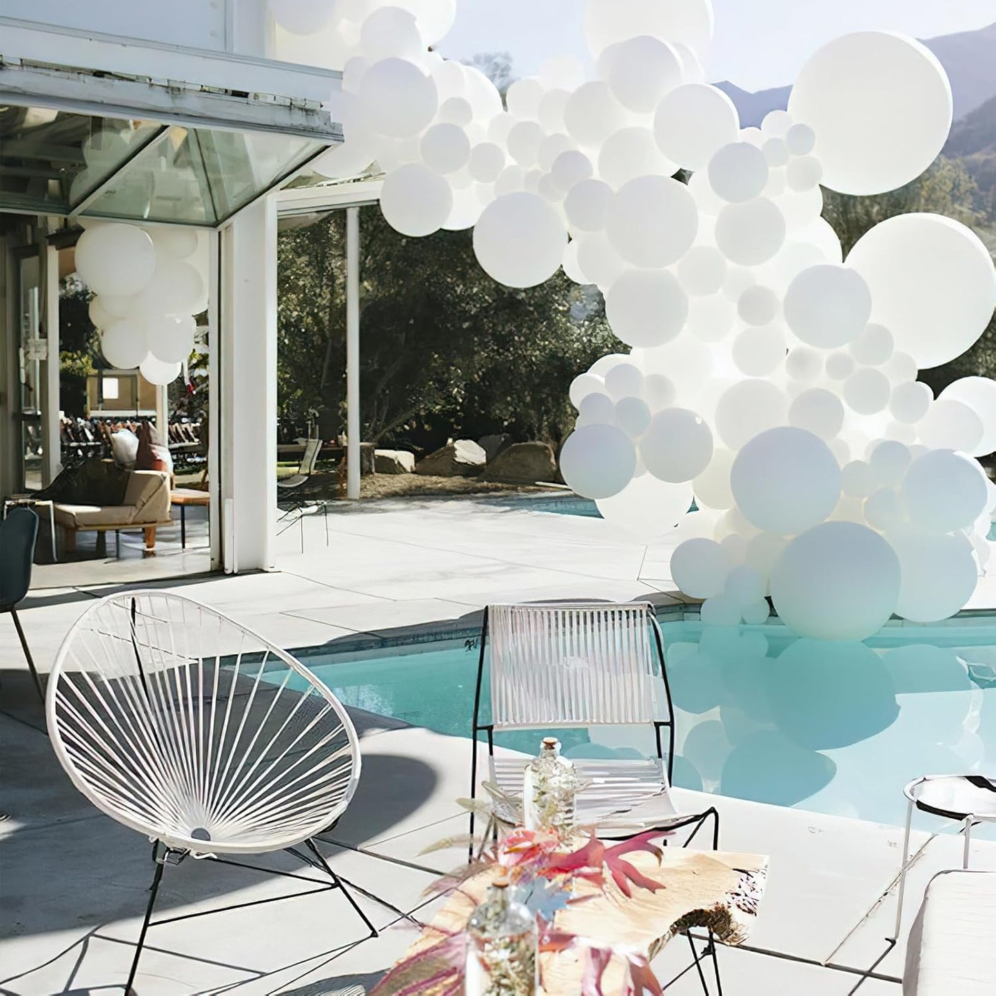 PartyWoo White Balloons - 101pcs 12 Inch Matte Latex for Weddings, Graduations, and Celebrations
