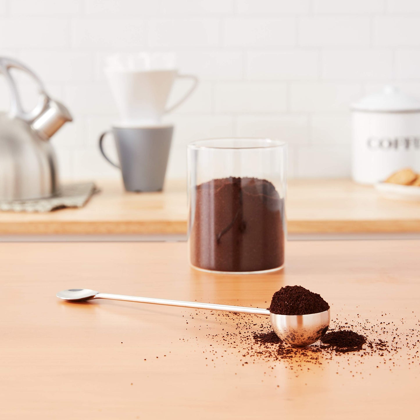Frieling Double-Walled Stainless-Steel French Press Coffee Maker, Brushed, 44 Ounces Plus 18/10 Stainless Steel Coffee Scoop/Stirrer, 2 TBLS
