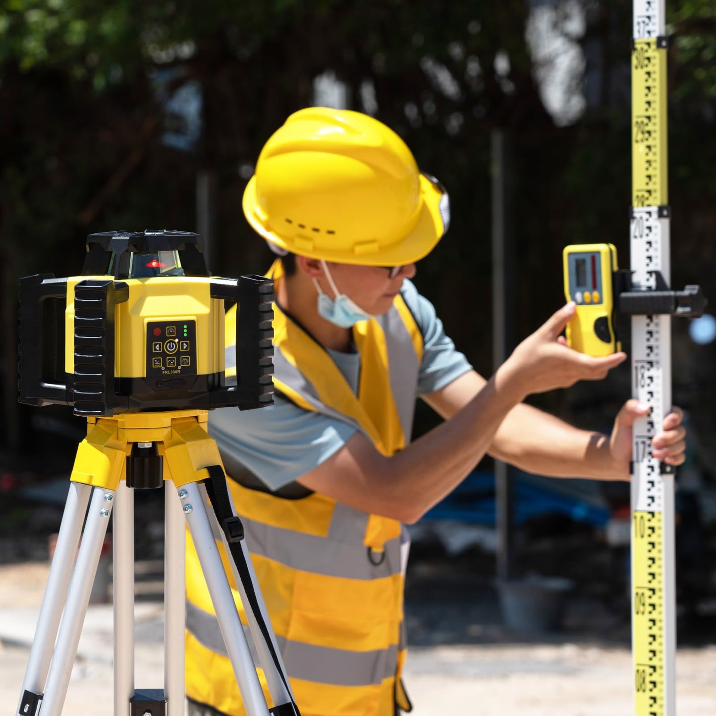 Firecore Rotary Laser Level Kit, 360 Degree Self-Leveling Horizontal Rotary Laser for Construction, Outdoor Laser Level with Receiver, Rechargeable Battery, Rod Clamp & Remote Control Included-FRL300R