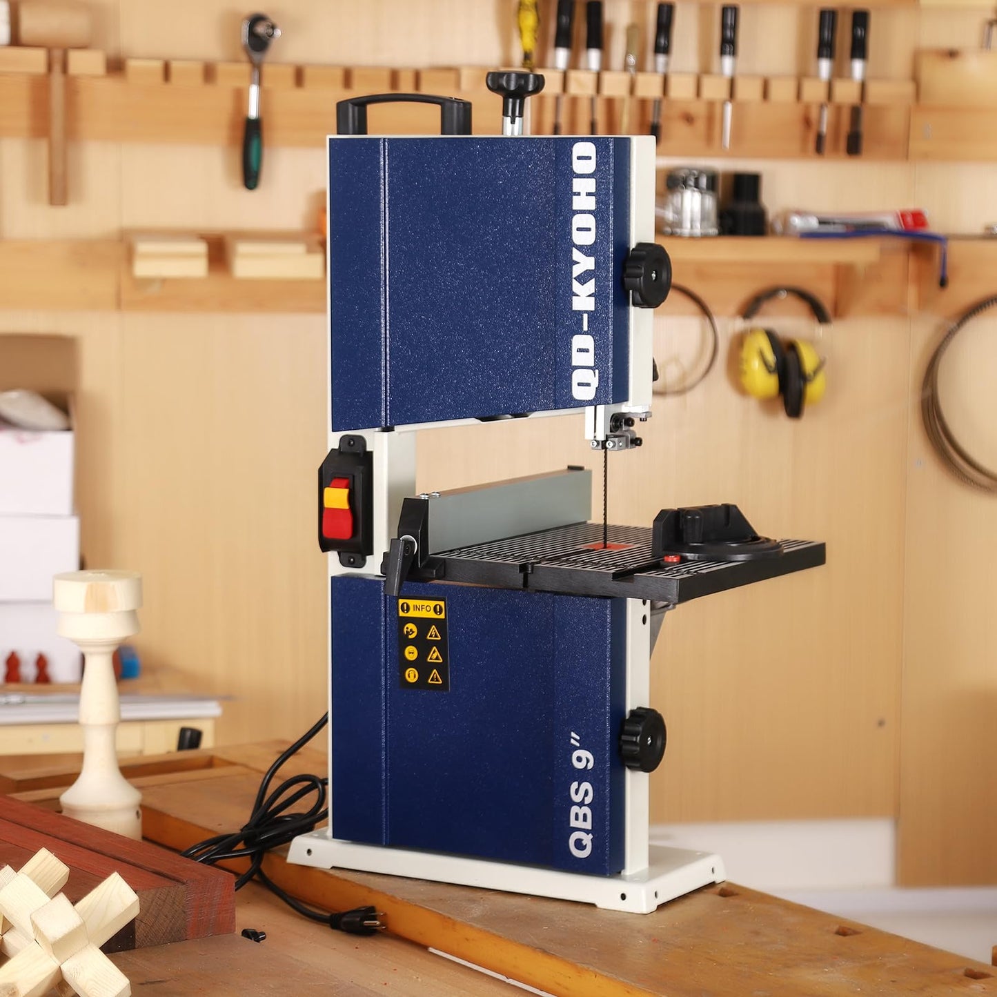 QD-KYOHO Band Saw, Portable 9-Inch Bandsaw for Woodworking, 2526 FPM Benchtop, 1/3 HP(output), 120 V 2.5-Amp Motor, Band Saws with Cast-Aluminum Worktable with Scale, Steel Bandsaws with Miter Gaug