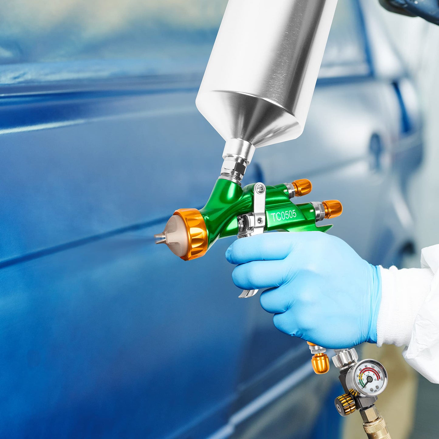 BEETRO HVLP Professional Gravity Feed Air Spray Gun, 280-320mm Wide Spray Pattern 1.3/1.4mm Nozzle with Air Control Valve, 1000ml Capacity 14CFM 29-32psi, 1/4 Adaptor and Filter