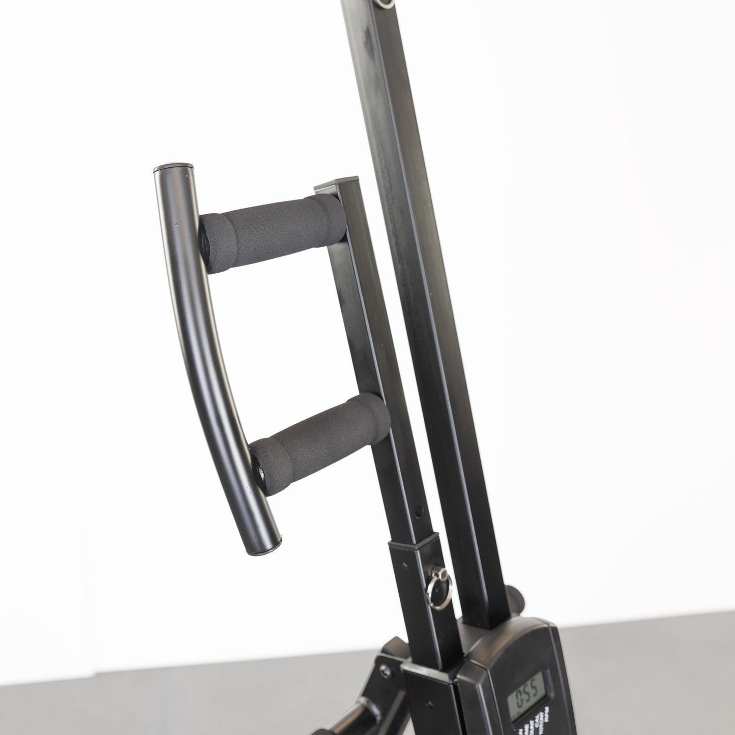 Body Solid (BFMC10B) Total Body Workout Exercise Machine, Vertical Climber, Maxi Climber, Max Jacobs Cardio Ladder for Home and Commercial Fitness Gym (Midnight Black)