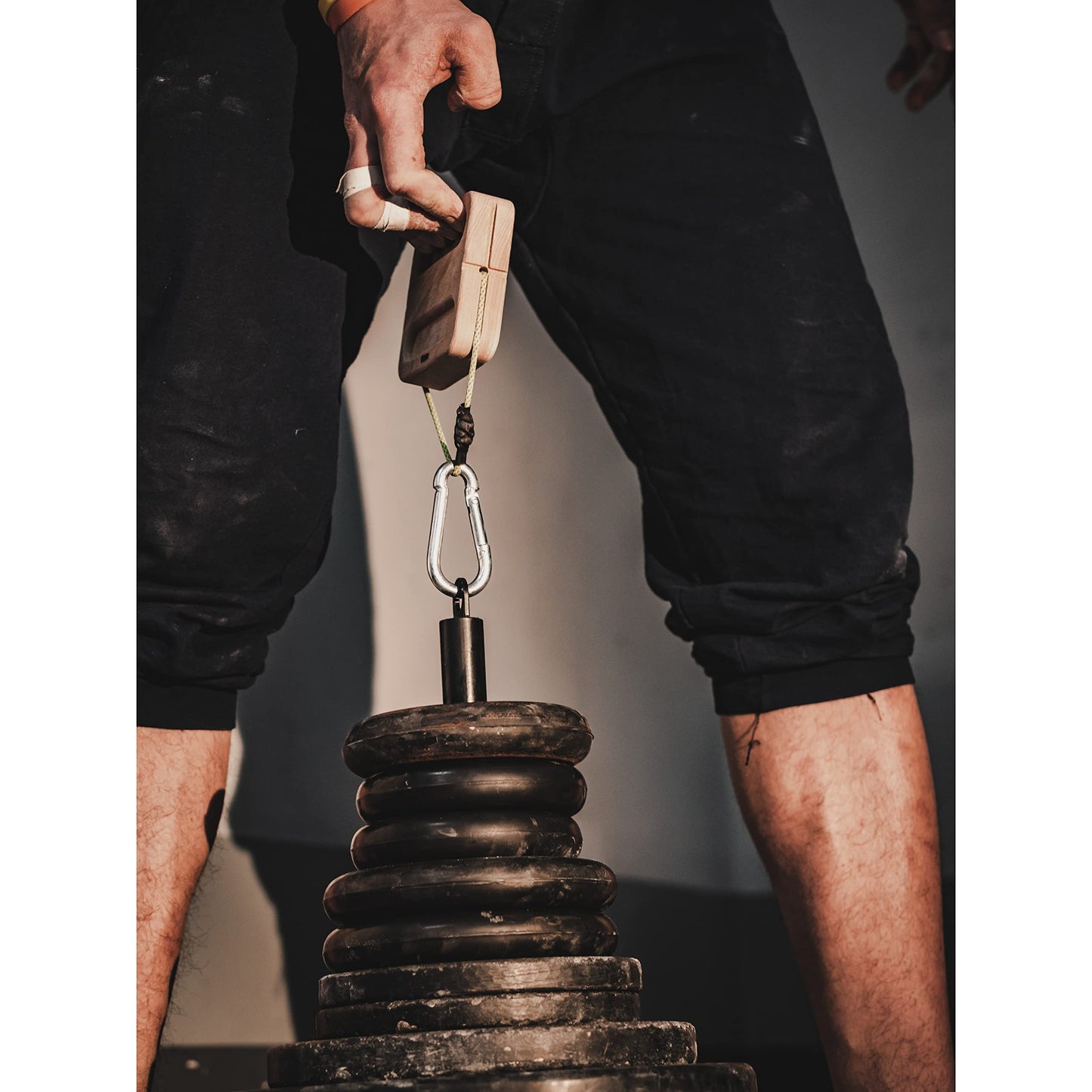 Workshop 19/50 Portable Hangboard – Compact Fingerboard & Pinch Grip Trainer for Climbing, Bouldering and Grip Strength Training Anywhere