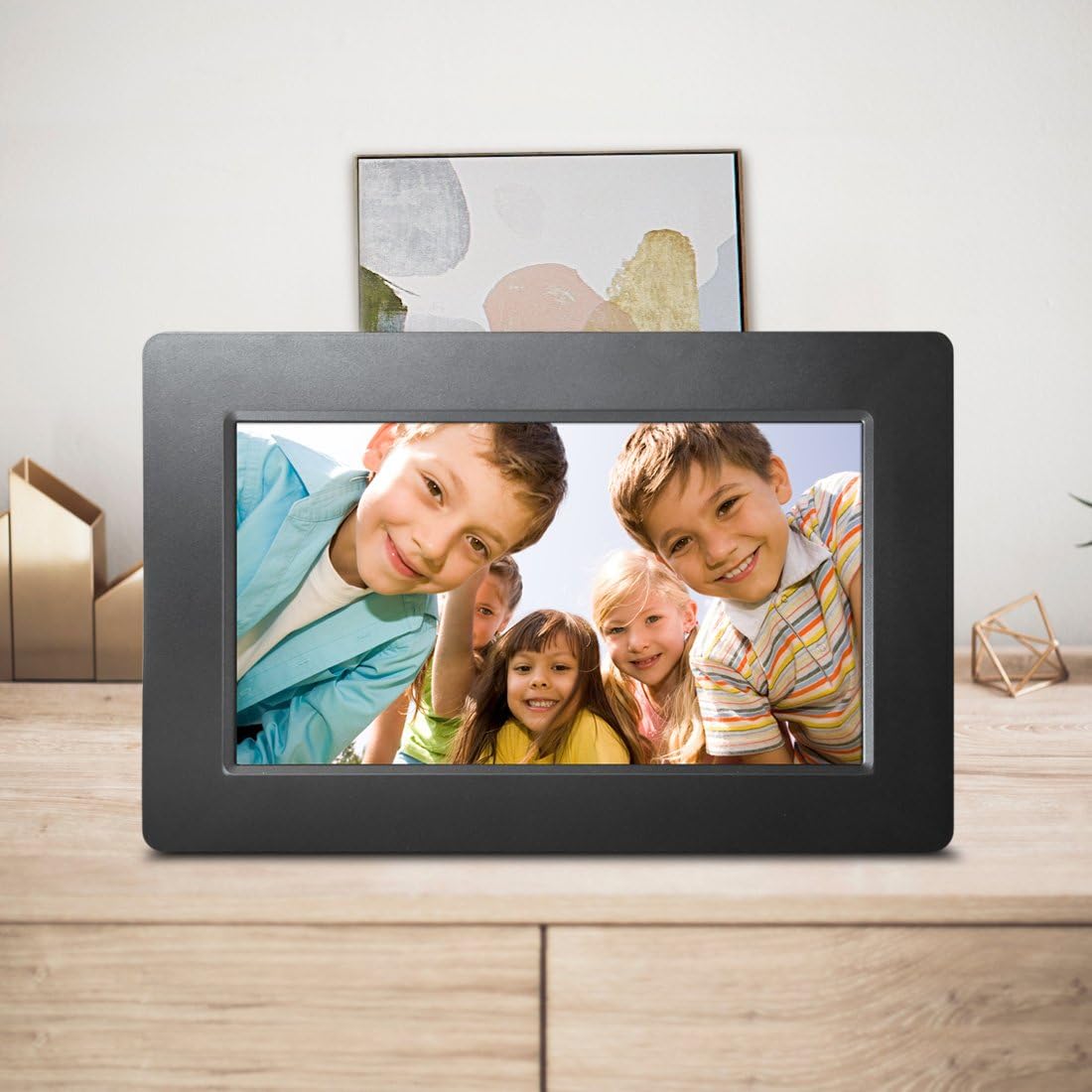 Sungale 7" Sleek HD Digital Photo Frame by