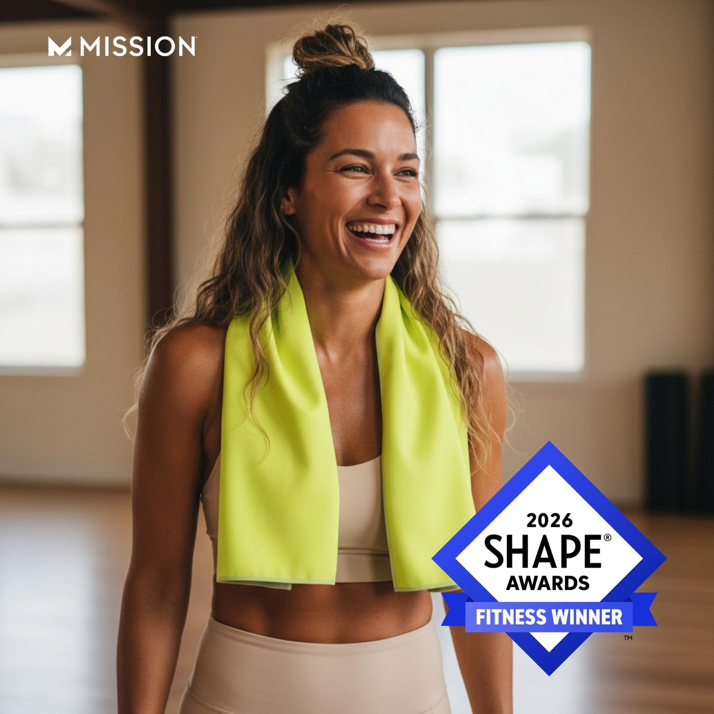 MISSION Original Cooling Towel, Twist & Shout Honeydew - Soft, Durable Microfiber - Cools Up to 2 Hours - UPF 50 Sun Protection - Machine Washable