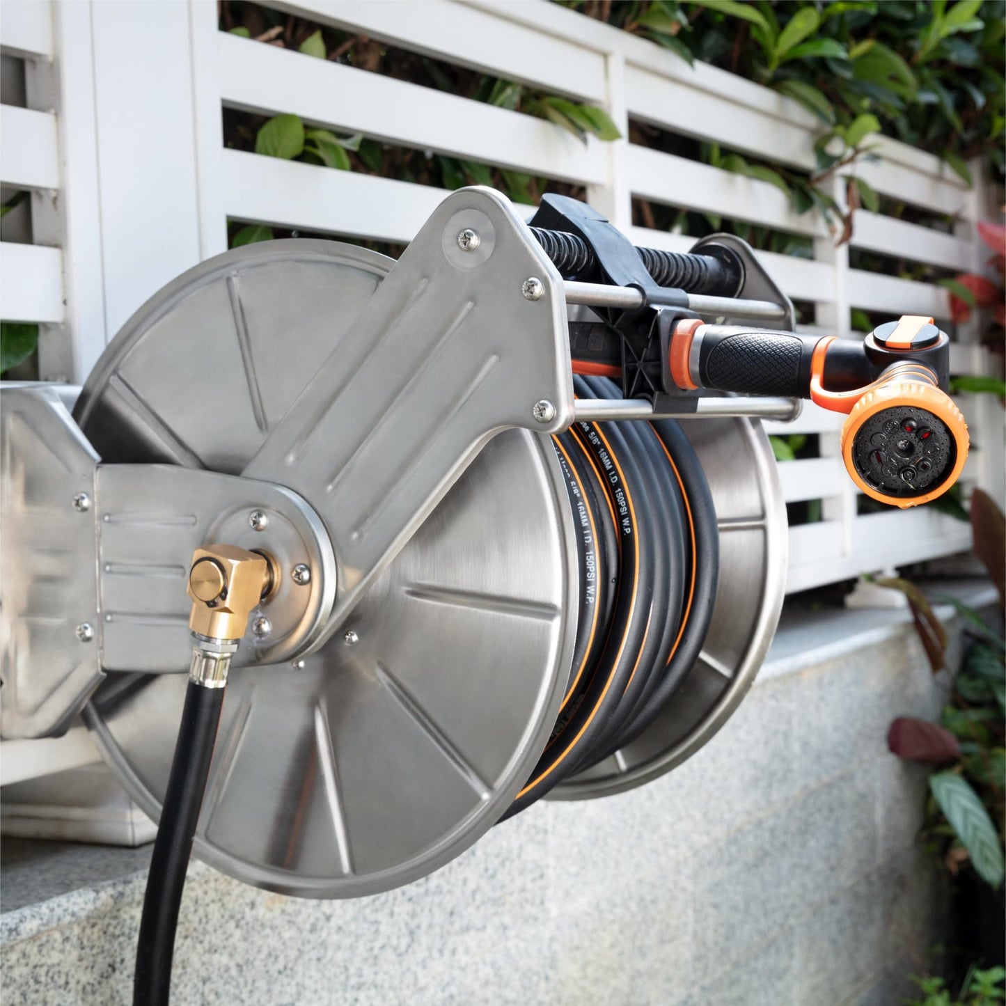 Giraffe Tools Stainless Steel Garden Hose Reel Heavy Duty, Wall/Floor Mounted Stainless Water Hose Reel Retractable with Crank, 150-Feet 5/8" Hose Capacity＆100FT hose