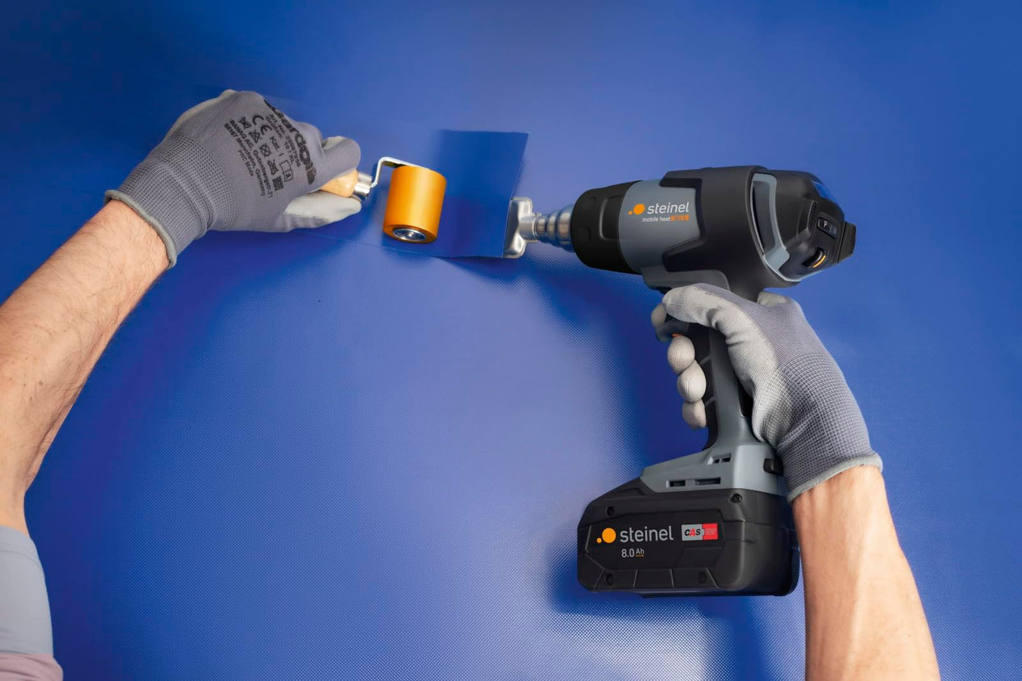 Steinel Cordless Heat Gun MobileHeat MH5 Set, incl. 8.0 Ah Battery and Charger with Case, 23 VAC Professional Hot Air Gun, 930 °F, 10.5 cfm